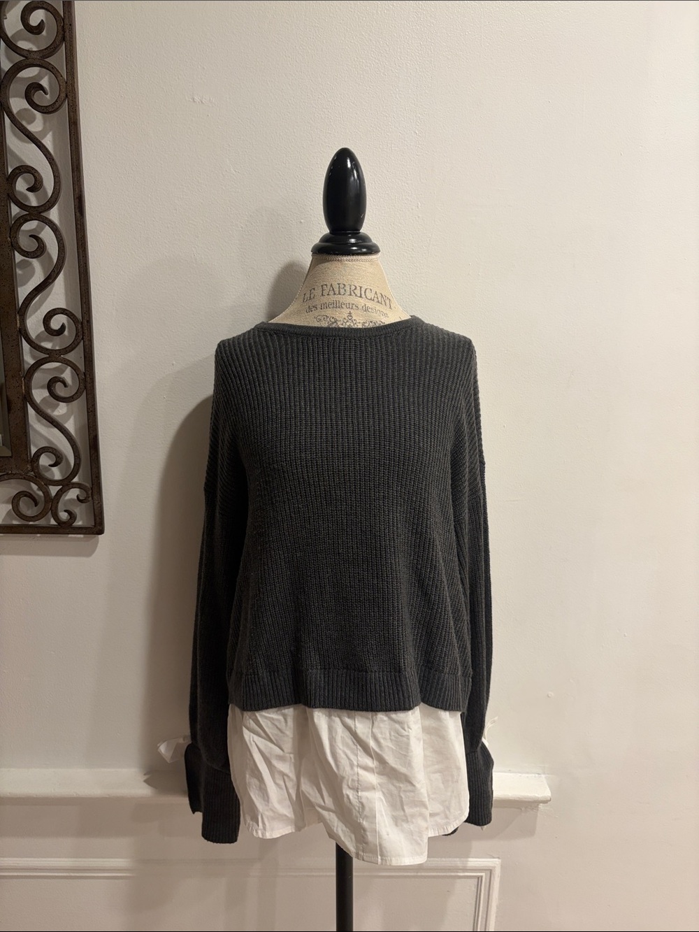 Neiman Marcus Charcoal Ribbed Crewneck Sweater